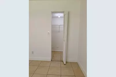 1245 S Flagler Avenue #303, Pompano Beach, FL 33060 - Photo 4
