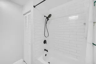 235 NW 15th St, Boca Raton, FL 33432 - Photo 30