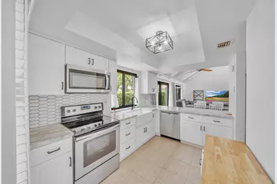 235 NW 15th Street, Boca Raton, FL 33432 - Photo 2