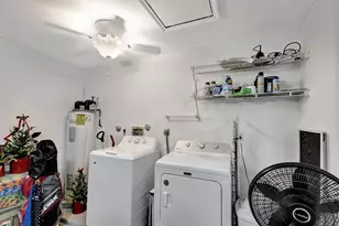13810 Yarmouth Dr, Wellington, FL 33414 - Photo 20