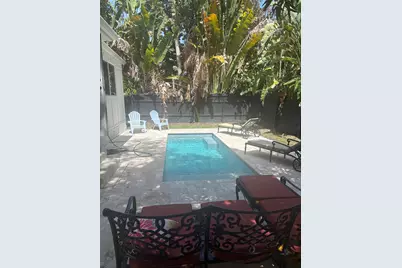 240 Almeria Road, West Palm Beach, FL 33405 - Photo 10