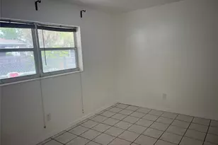 231 SW 8th St, Dania Beach, FL 33004 - Photo 10