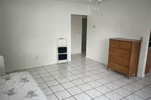 231 SW 8th St, Dania Beach, FL 33004 - Photo 4