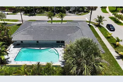 2919 NW 11th Terrace, Wilton Manors, FL 33311 - Photo 2