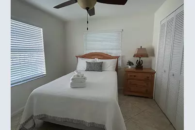 13810 Yarmouth Drive, Wellington, FL 33414 - Photo 4