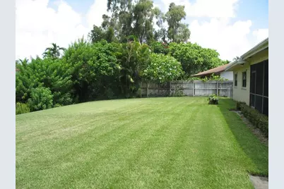 1805 Richard Lane, Palm Springs, FL 33406 - Photo 10