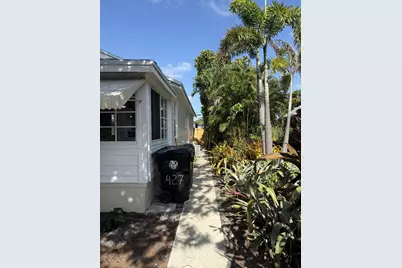 427 N J Street, Lake Worth Beach, FL 33460 - Photo 12
