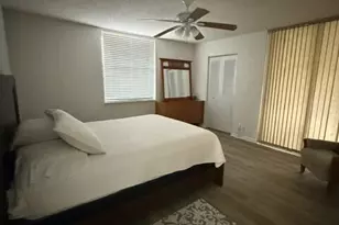 7210 Lake Cir Dr, Margate, FL 33063 - Photo 18