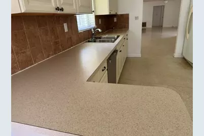 860 NW 65th Avenue, Plantation, FL 33317 - Photo 10