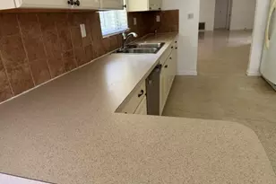 860 NW 65th Ave, Plantation, FL 33317 - Photo 10