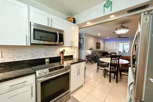 2766 Emory Dr E, West Palm Beach, FL 33415 - Photo 4