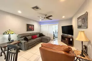 2766 Emory Dr E, West Palm Beach, FL 33415 - Photo 6
