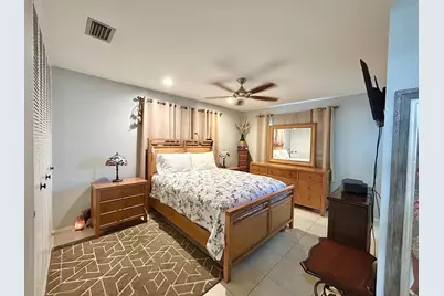 2766 Emory Drive E #L, West Palm Beach, FL 33415 - Photo 8