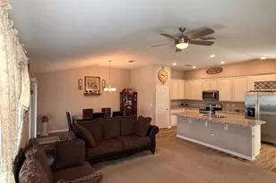5670 NW Pine Trail Cir, Port Saint Lucie, FL 34983 - Photo 2