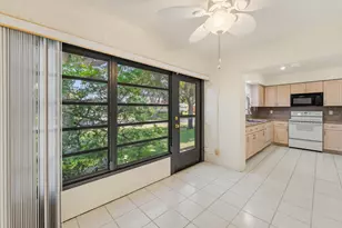 4675 Robinwood Cir, Boynton Beach, FL 33436 - Photo 10