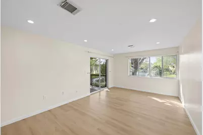 830 SW 9th Street Circle #204, Boca Raton, FL 33486 - Photo 10