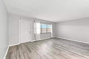 2404 Antigua Cir, Coconut Creek, FL 33066 - Photo 10