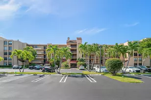 950 Egret Cir, Delray Beach, FL 33444 - Photo 1