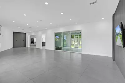 6700 E Tropical Way #1, Plantation, FL 33317 - Photo 4