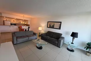 19390 Collins Ave, Sunny Isles Beach, FL 33160 - Photo 38