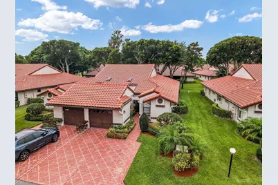 6353 Royal Manor Circle, Delray Beach, FL 33484 - Photo 2