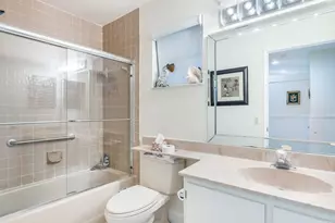 6353 Royal Manor Cir, Delray Beach, FL 33484 - Photo 24