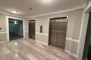 19390 Collins Ave, Sunny Isles Beach, FL 33160 - Photo 16