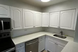 925 NE 17th Ave, Fort Lauderdale, FL 33304 - Photo 6