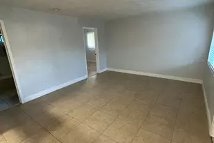 925 NE 17th Ave, Fort Lauderdale, FL 33304 - Photo 10