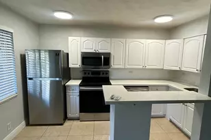 925 NE 17th Ave, Fort Lauderdale, FL 33304 - Photo 4