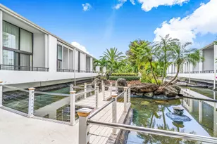 3589 S Ocean Blvd, South Palm Beach, FL 33480 - Photo 38