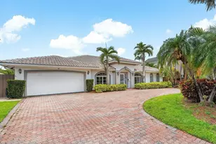 41 Castle Harbor Isle Dr, Fort Lauderdale, FL 33308 - Photo 2