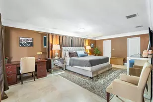 41 Castle Harbor Isle Dr, Fort Lauderdale, FL 33308 - Photo 14