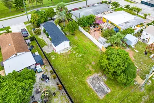 107 SW 4th Ave, Delray Beach, FL 33444 - Photo 22