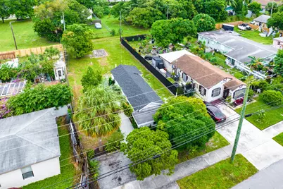 107 SW 4th Avenue, Delray Beach, FL 33444 - Photo 18