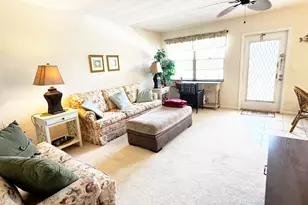 3097 Newport S, Deerfield Beach, FL 33442 - Photo 8