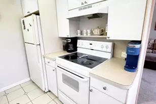 3097 Newport S, Deerfield Beach, FL 33442 - Photo 8