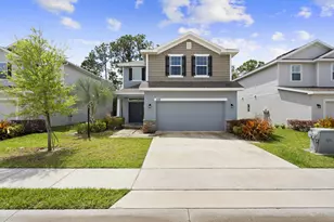 692 NE Turtleback Trail, Port Saint Lucie, FL 34983 - Photo 2