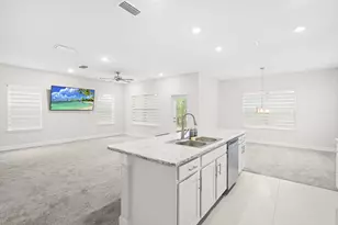 692 NE Turtleback Trail, Port Saint Lucie, FL 34983 - Photo 12