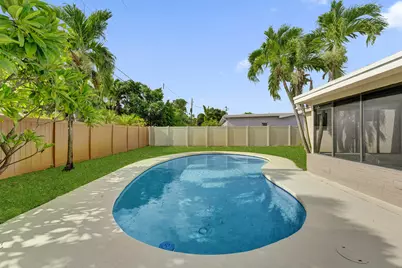 4360 NE 13th Avenue, Oakland Park, FL 33334 - Photo 2