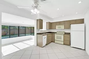 4360 NE 13th Ave, Oakland Park, FL 33334 - Photo 4