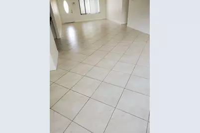 2460 NE 215th Street, Miami, FL 33180 - Photo 8
