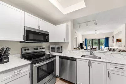 2801 Sarento Place #102, Palm Beach Gardens, FL 33410 - Photo 8