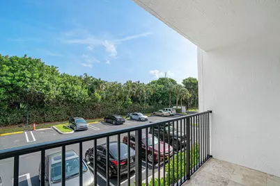 1013 Villa Circle, Boynton Beach, FL 33435 - Photo 22
