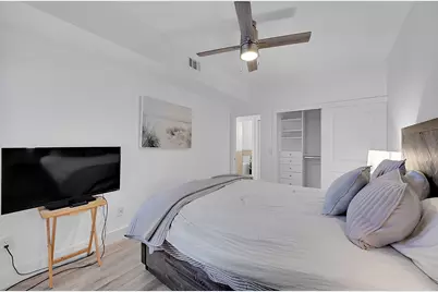 210 Captains Walk #701, Delray Beach, FL 33483 - Photo 24