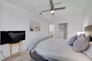 210 Captains Walk, Delray Beach, FL 33483 - Photo 24