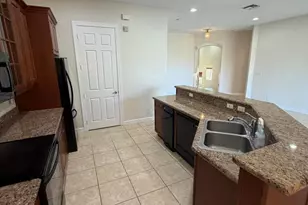 8079 NW 127th Ln, Parkland, FL 33076 - Photo 6