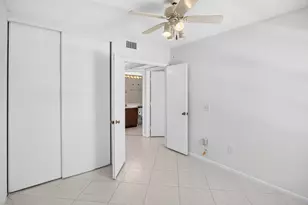 5283 Europa Dr, Boynton Beach, FL 33437 - Photo 16