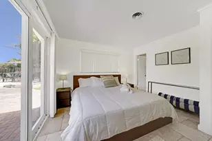 332 NW 26th Ct, Wilton Manors, FL 33311 - Photo 10