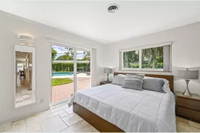 332 NW 26th Court, Wilton Manors, FL 33311 - Photo 38